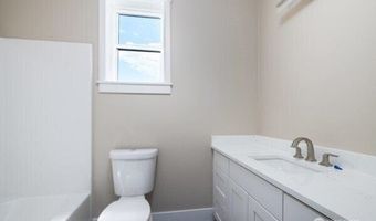 3706 W 3rd St, Anacortes, WA 98221