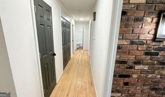 6 Windsor Cir, Anniston, AL 36207