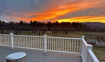 118 Sawyer Hill Rd, Canaan, NH 03741