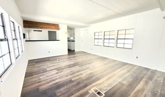 97883 Court St 31, Brookings, OR 97415