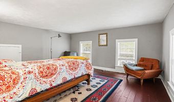 330 Catherine Ct, Allegan, MI 49010