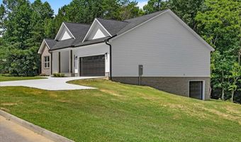 305 Shadows Lawn Dr, Athens, TN 37303