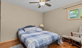 2570 PALISADES Ln, Appleton, WI 54915