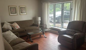 144 S Pier Rd, Narragansett, RI 02882