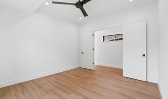 8302 ROBEY Ave, Annandale, VA 22003