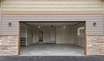 10 Bellflower Ct, Blanchard, ID 83804