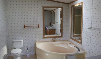 126 Smith St, Bakersfield, VT 05441