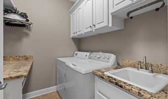 5005 Willow Chase Dr, Benton, LA 71006