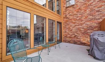 201 Paseo De Vida Loop, Altus, OK 73521