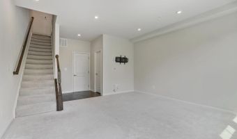 22186 MCCORMICK Ter, Ashburn, VA 20148