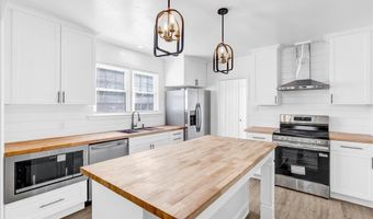 218 S West St, Ahoskie, NC 27910