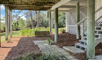192 Ave B, Apalachicola, FL 32320