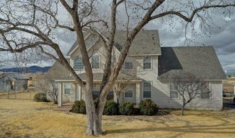 2109 W Mosley Loop, Alpine, TX 79830