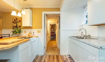 424 Lower Grassy Branch Rd, Asheville, NC 28805