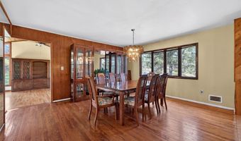 11 Kent Rd, Airmont, NY 10952