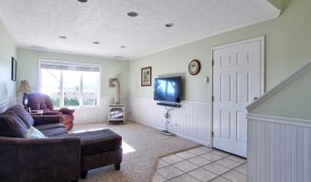 5185 Main St, Bay City, OR 97107