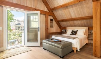 11 Grason Ln, Bar Harbor, ME 04609