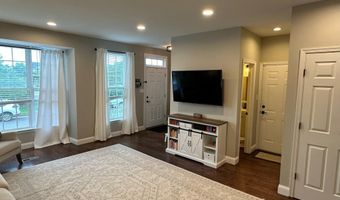 44308 SILKWORTH Ter, Ashburn, VA 20147