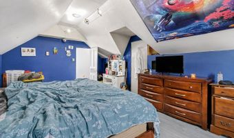 414 Manchester St, Aurora, IN 47001