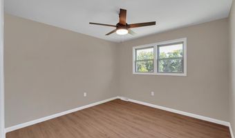 221 Greenland Rd, Anderson, SC 29626