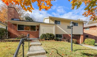 6403 TONE Dr, Bethesda, MD 20817