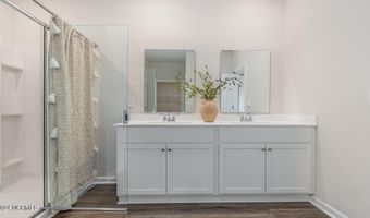 1303 Woodhouse Dr NW, Ash, NC 28420