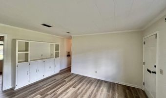 212 11th Ave, Atmore, AL 36502