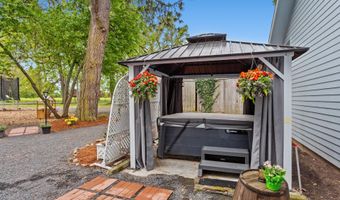 23751 SCHULTZ Rd, Aurora, OR 97002