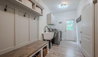 5 FOXVIEW Cir, Hockessin, DE 19707