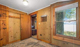 2 S Kenney Shr, Wolfeboro, NH 03894