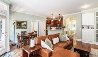 5481 Trillium Crossing Ct, Ann Arbor, MI 48103