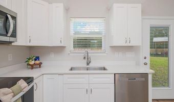 5225 Griffith Mill Rd, Baker, FL 32531