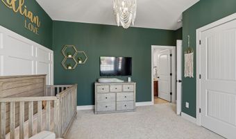 67 Old Grove Ln, Apex, NC 27502