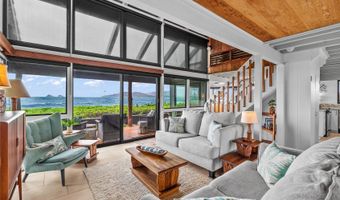 592 Kaimalino St, Kailua, HI 96734