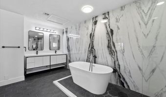 1695 Montessouri St, Las Vegas, NV 89117