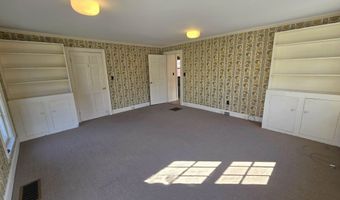 54 Linden St, Brattleboro, VT 05301