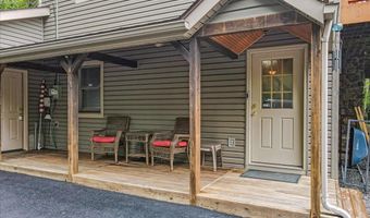 361 Birch Dr, Blakeslee, PA 18610