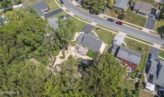 47 Overlea Ln, Aberdeen, NJ 07747