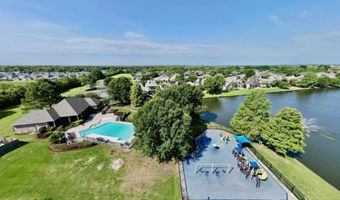 535 Lake Villa Dr, Baton Rouge, LA 70810