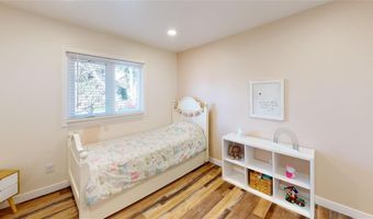 1226 Birch Ln, Cody, WY 82414