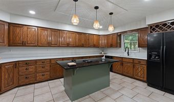 44 Sandwick Dr, Bella Vista, AR 72715