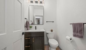 583 Redstone Dr, Broomfield, CO 80020