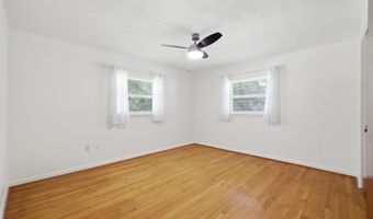 9260 Pinecrest Dr, Biloxi, MS 39532