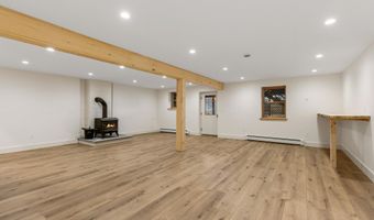 345 DRY HILL Rd, Barrington, NH 03825