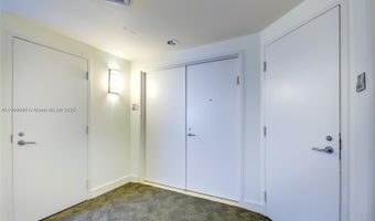 3131 NE 188th St 1-808, Aventura, FL 33180