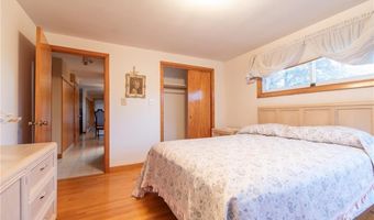 1 Rose Hill Dr, Johnston, RI 02919