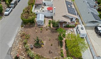 206 S Wisconsin St, Fallbrook, CA 92028