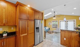 882 Point Judith Rd, Narragansett, RI 02882