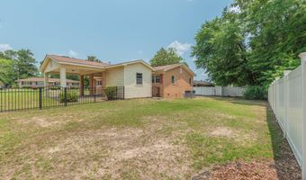 61 Bignon St, Barnwell, SC 29812