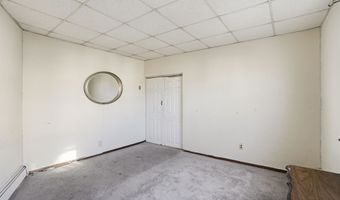 98 W 49TH St, Bayonne, NJ 07002